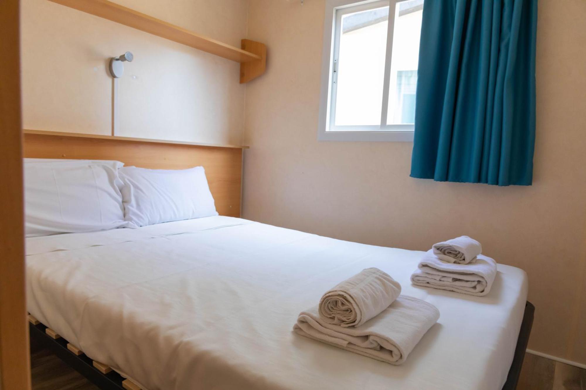 Camping Sant Salvador Hotel Комаруга Екстериор снимка