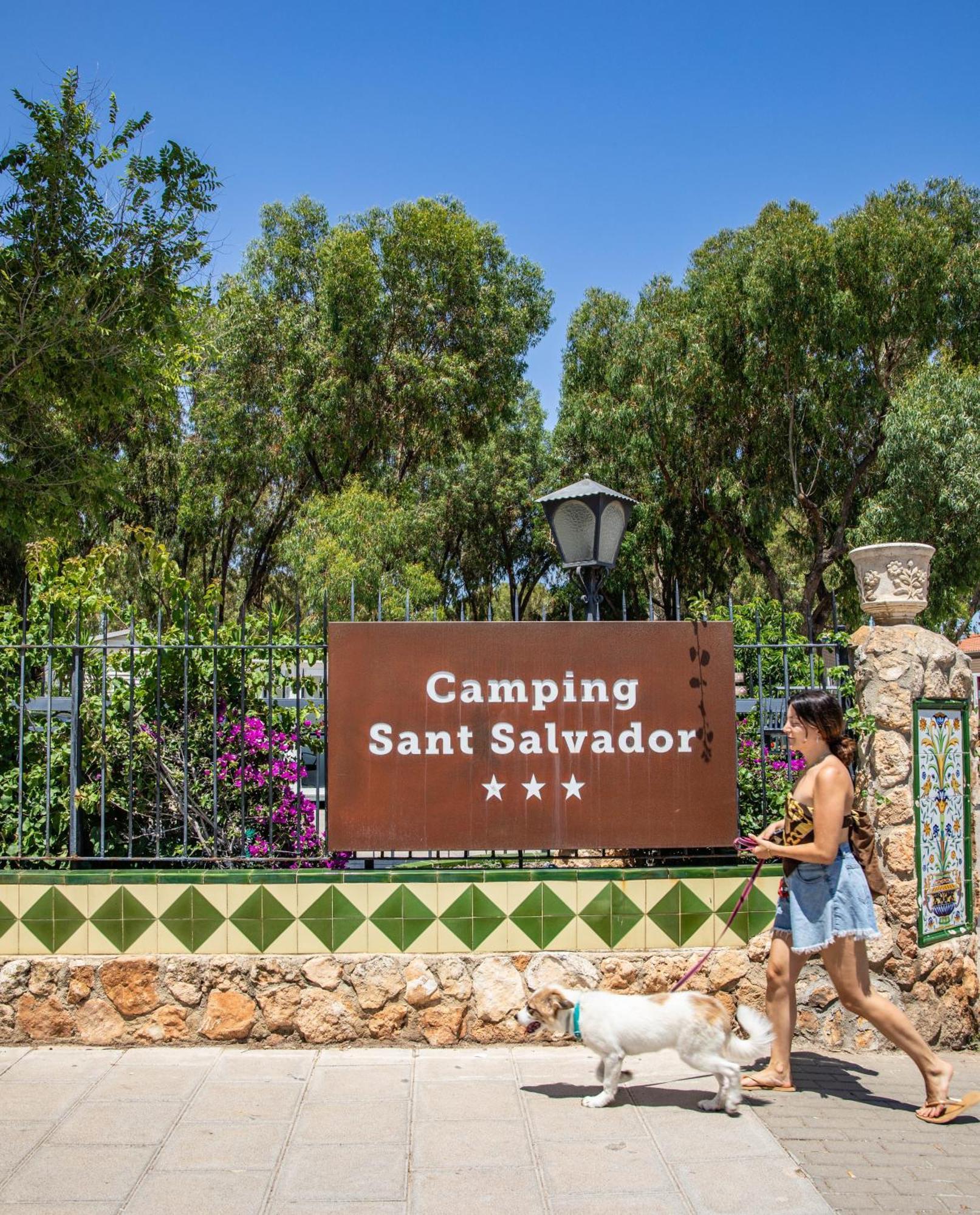 Camping Sant Salvador Hotel Комаруга Екстериор снимка