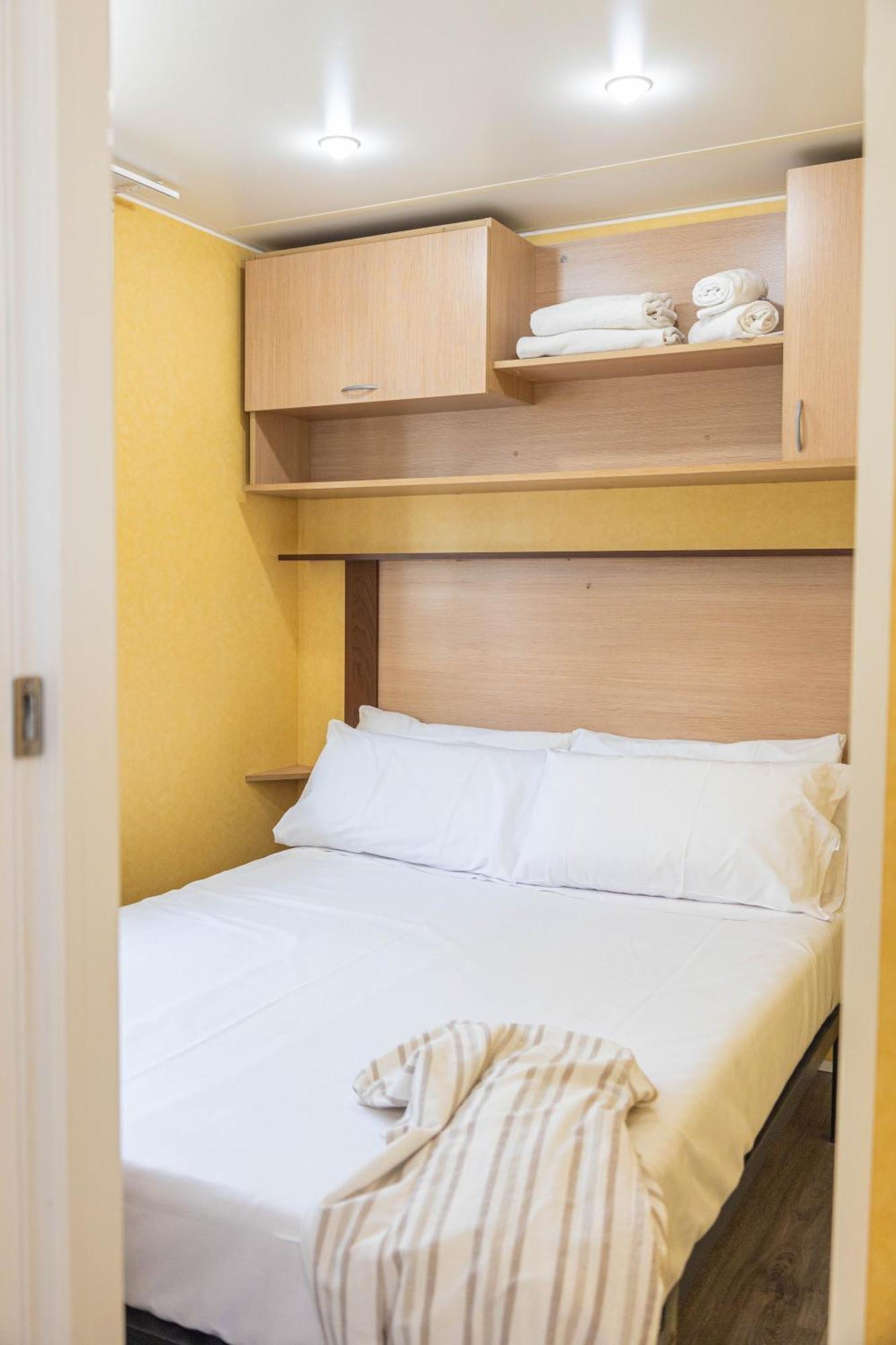 Camping Sant Salvador Hotel Комаруга Екстериор снимка