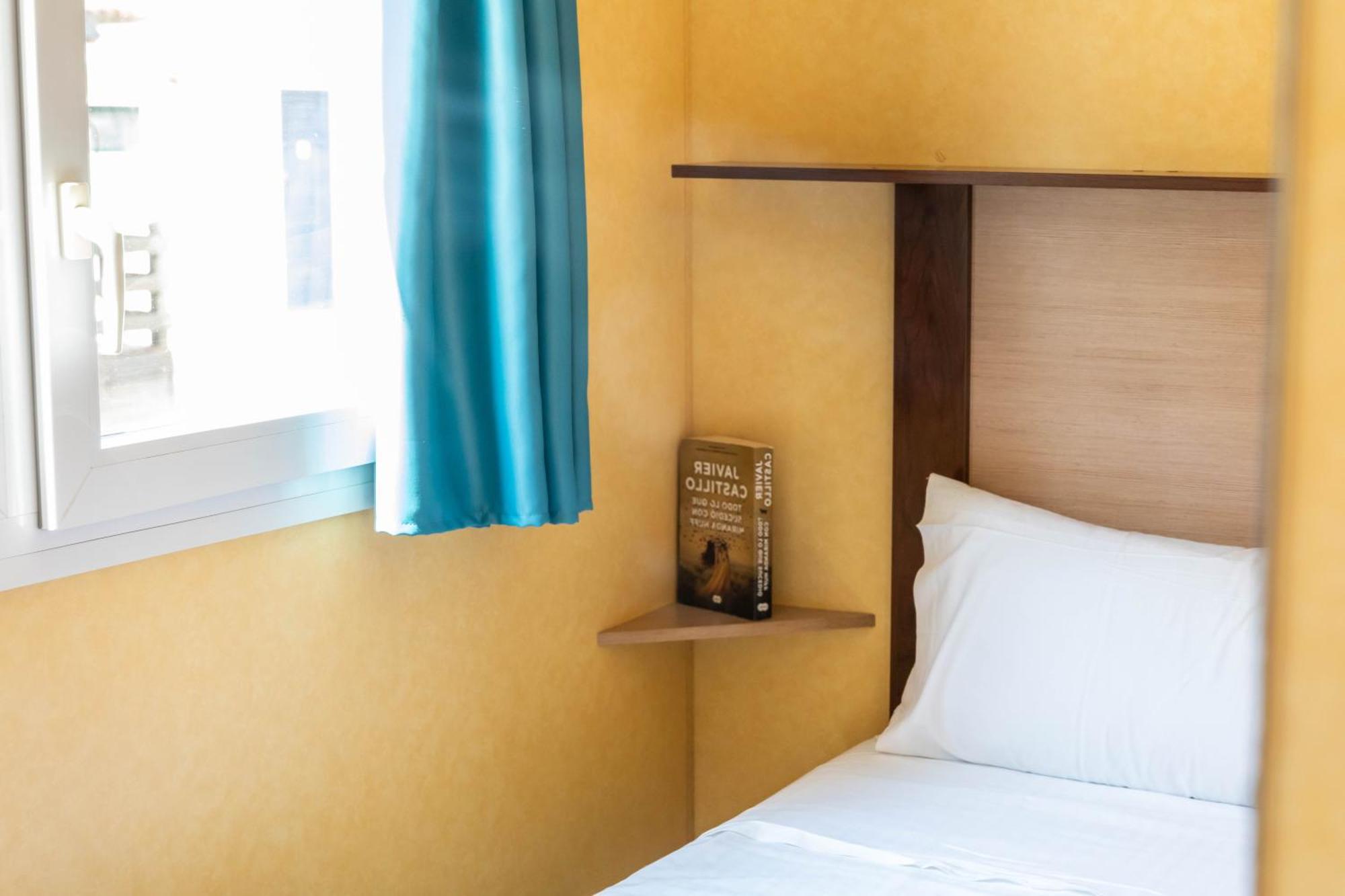 Camping Sant Salvador Hotel Комаруга Екстериор снимка
