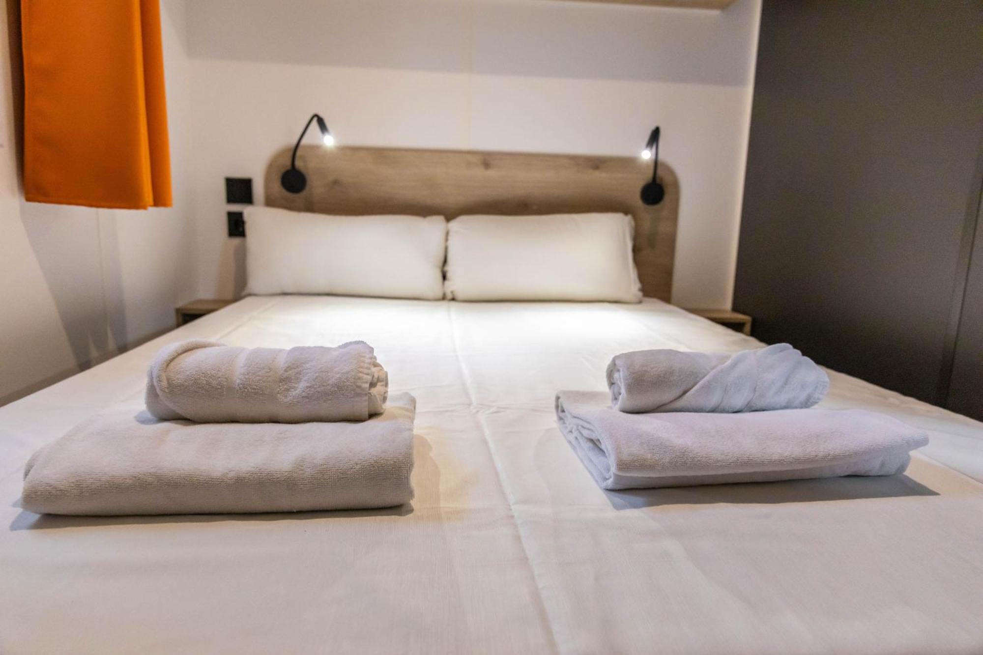 Camping Sant Salvador Hotel Комаруга Екстериор снимка