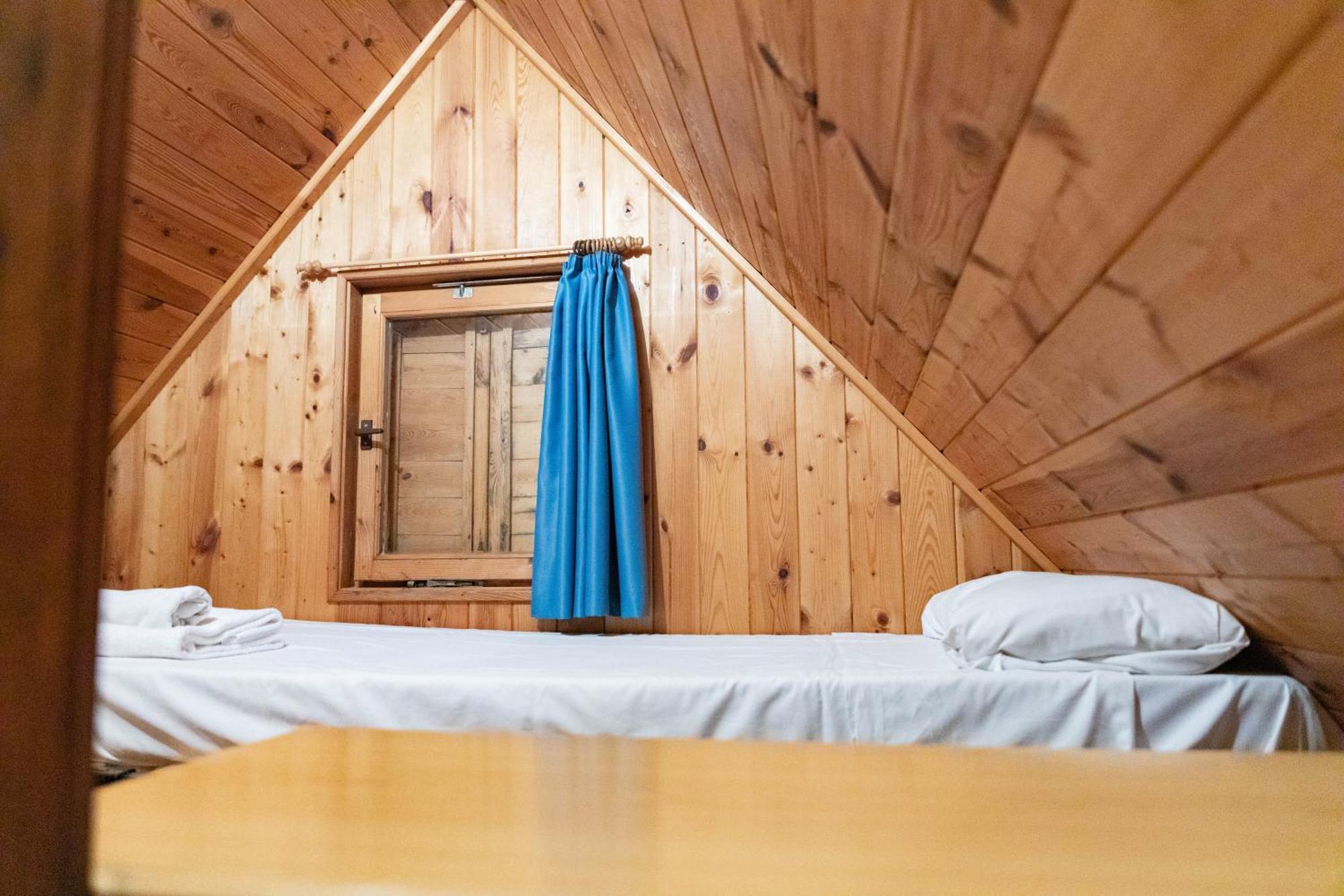 Camping Sant Salvador Hotel Комаруга Екстериор снимка